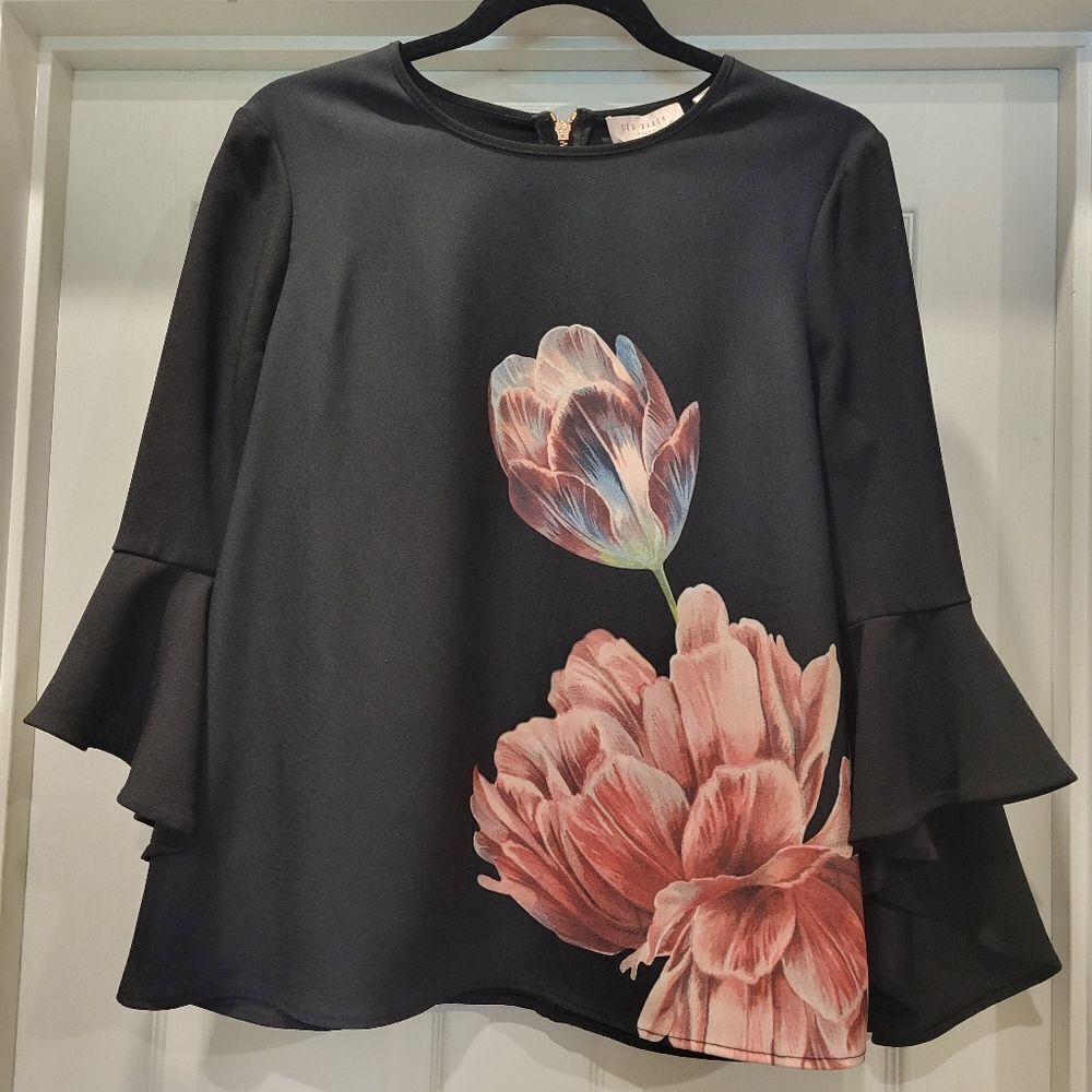 Ted Baker London, Suuzan Tranquility Waterfall top, size 3 (US 8)
